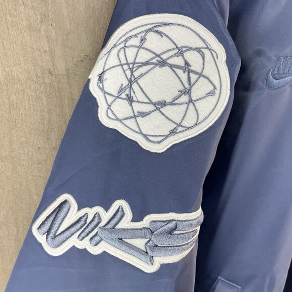 Nike Men's USA Dugout Breaking Satin Snap Jacket Blue Size Medium FN9460-491 - Picture 3 of 10
